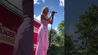 Anna Carina Woitschack beim Schlagerhammer 2024 - Hit Mix #annacarinawoitschack