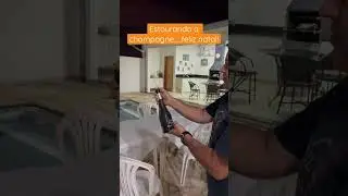Feliz natal 2022! Estourando a champagne!!