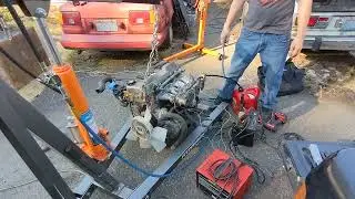 Toyota 2RZ Engine Experiment with Distributor and Carbs