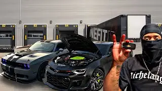Врезаемся в поток машин на 1000-сильном Hellcat с механической коробкой передач