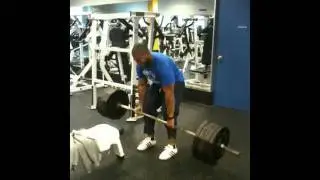 Bigkwan deadlifiting