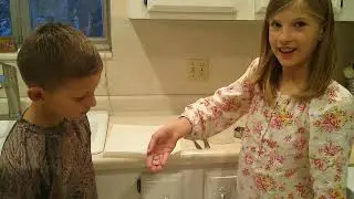 How to Clean Pennies With Vinegar | Science Experiment Step-by-Step | Blast Into School