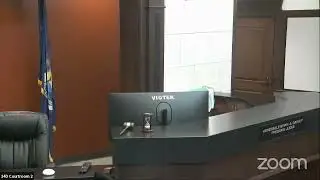 Подсудимый просит снизить сумму залога в связи с работой механиком и наличием маленьких детей дома.