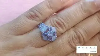 Anel de cristais e miçangas