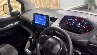 2021 Peugeot Partner 