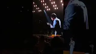 Harry Styles helps fan come out to her dad during Amsterdam Love On Tour