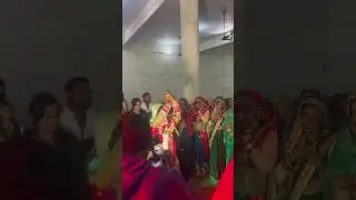 Shadi mein dulhe dulhan ka dance 😅 #shadidance #weddingdance #dancevideo