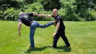 FINGER SNAPPING JOINT LOCK: Minimal Effort - Maximum Control #shorts
