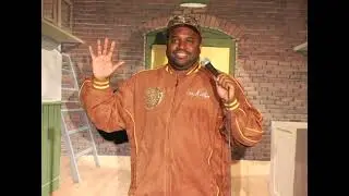 Corey Holcomb: I Don't Date Attractive Women Stand Up | Comedy Time