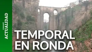 Campos y carreteras anegadas en Ronda (Málaga)