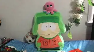 My Kyle pillow with my beanie boo octopus Sheldon on his head 😂