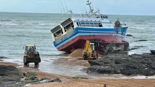 🔴 Bateau de pêche échoué sur les roches aux Sables d’Olonne:opération en cours, les dernières infos