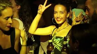 Eğlencenin adresi Sur Bar