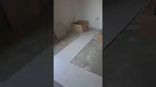 Rozplanowanie układania gresu /płytek 60x60 cm w domku na zgłoszenie 35/70 m2 budowa domu