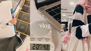 a weekly vlog — what i eat in a week, bookstore & haul📓