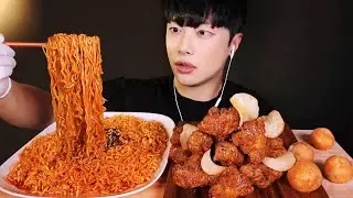 Куриная лапша с курицей и огнем mukbang asmr