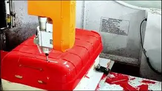 RBT CNC Luggage Cutting Machine