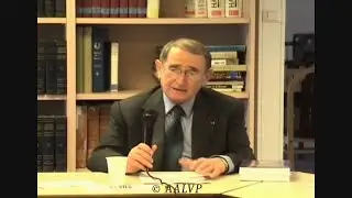 M. Ady STEG au lyc&eacute;e Voltaire (2005)