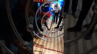 Never can't who will win get money 2000LKR on one gall face mall #viral #ytshorts #challenge