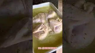 Frango assado na churrasqueira marinada especial de a&ccedil;ougue