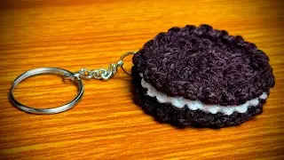 Crochet Chocolate Biscuit Keychain 😋 Easiest Tutorial For Beginners 
