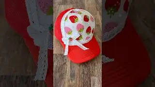 Trucker Hat 🍓 DIY. How to cover with fabric and Mod Podge. #crafts #diy #tutorial #festivalvibes