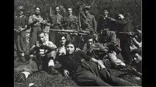 Gruppo Folk Italiano - Il bersagliere ha cento penne (Il partigiano)