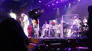 2018 Tom Joyner Fantastic Voyage Isley Brothers 