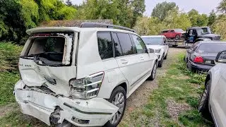 A 93 Nissan pickup and a Mercedes for IAA
