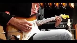 Original sunburst 1969 Fender Stratocaster test at the musicstore