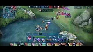 Offlane Lesley Savage (The Panic Is Real)