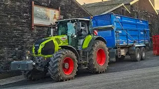 Ignis Biomass tractor leaving Pulteney Distillery after delivering biomass 27/12/25