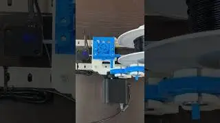 Filamentwickler mit Motor und Filamentsensor