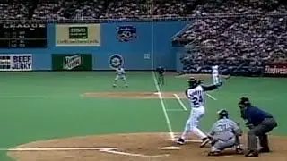 LAD@SEA: Griffey homers to right-center