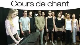 Bien chanter : faire un échauffement vocal