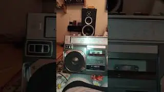 #old boombox 1977yers: 