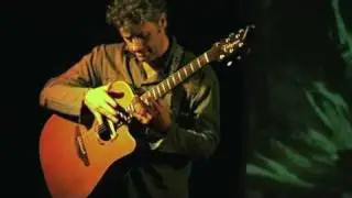 Davide Sgorlon a UN PAESE A SEI CORDE