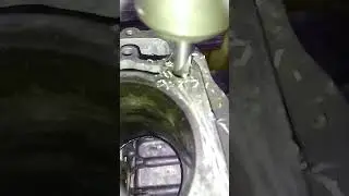 🔧 Mexima / Bajaj Engine &ndash; Head Bolt Opening on Drill Machine (Process)