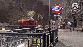 Snow in London on Monday 12th of December 2022!