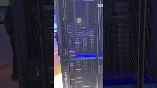 Библиотека IBM Diamondback вмещает более 27 ПБ на стойку с 1548 лентами LTO-9 и до 14 накопителей.