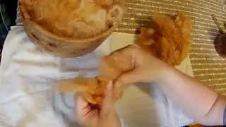 The Pithy Vlogs - Tour de Fleece -  Hand Picking Wool
