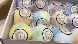 HEETA 12 Pack Bath Bombs Gift Set, Extra Large 4 5 Oz with Essential Oils and Bath Salts