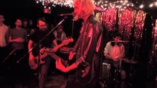 NIRVOMIT - HEART SHAPED BOX (Live at Cake Shop)