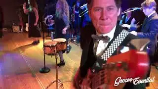 Groove Essential
