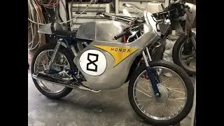 完成車両のご紹介とお知らせ　（HONDA RC142マン島レプリカ50)