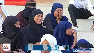Wasiirka Xasan Eelay oo maanta Shaacabka Degmada Waabari ugu baaqay in ay qaataan kaarka Codbixinta.