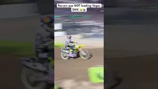 Ken Roczen SMX Leader Light FAIL #motocross#dirtbike#racing#fyp#iphone#viral#vlog#bike#rider#fail