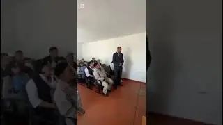 Ақши ауылындағы жиналыс