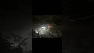 Tura de noapte #Oamenilor Duster cu plugul in fata 🛻🤣La Patrol doar Cox si atat🤣 Patrolul🐴 tesla 😁😁