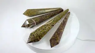 Mariam Jasper Tapered Point (6 Facets) From China